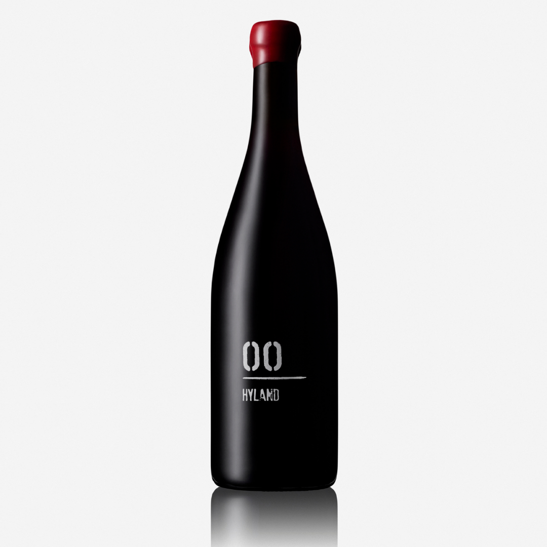 2023 Hyland Pinot Noir bottle